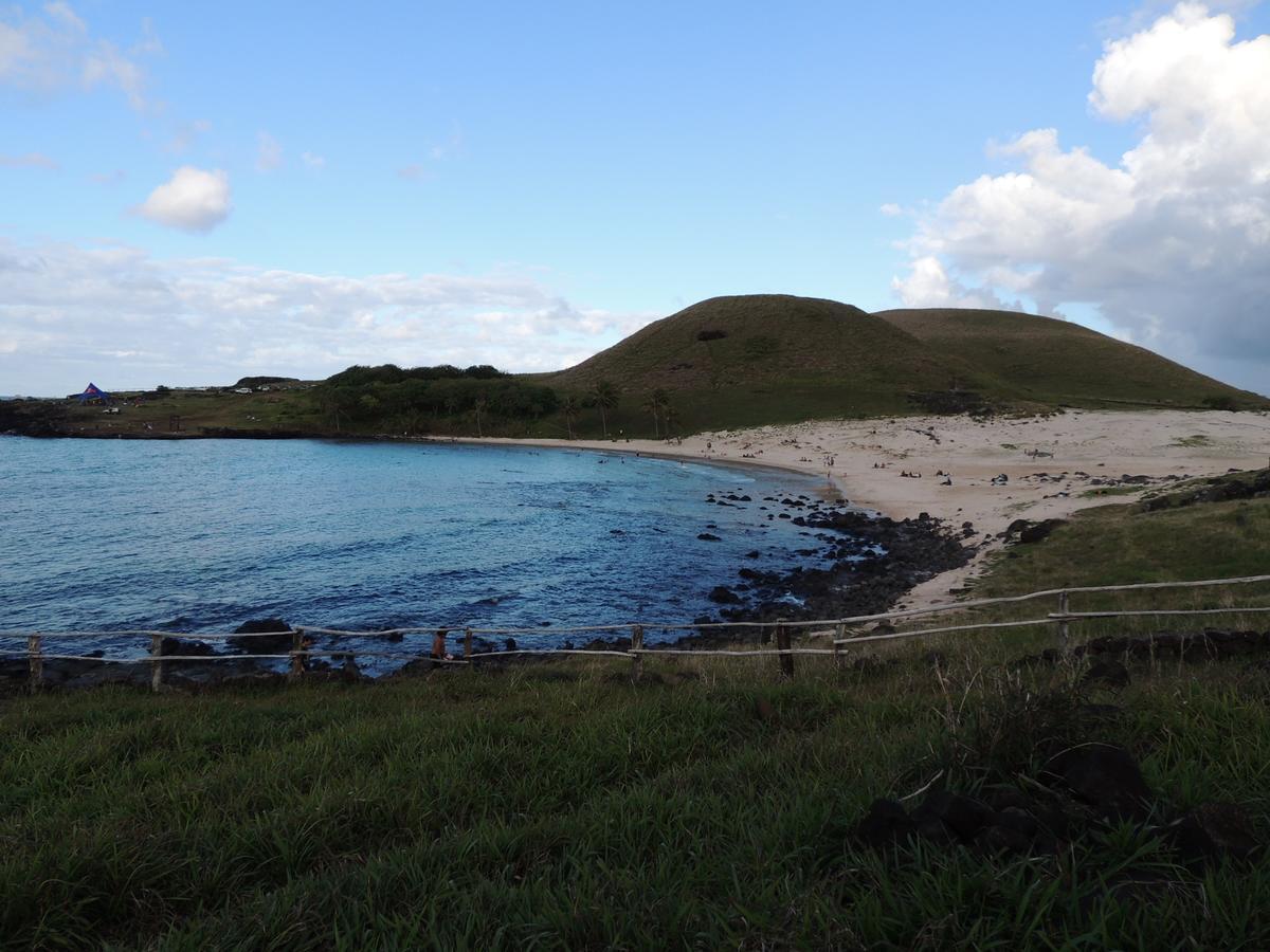 Cabanas Moenga Hanga Roa Buitenkant foto