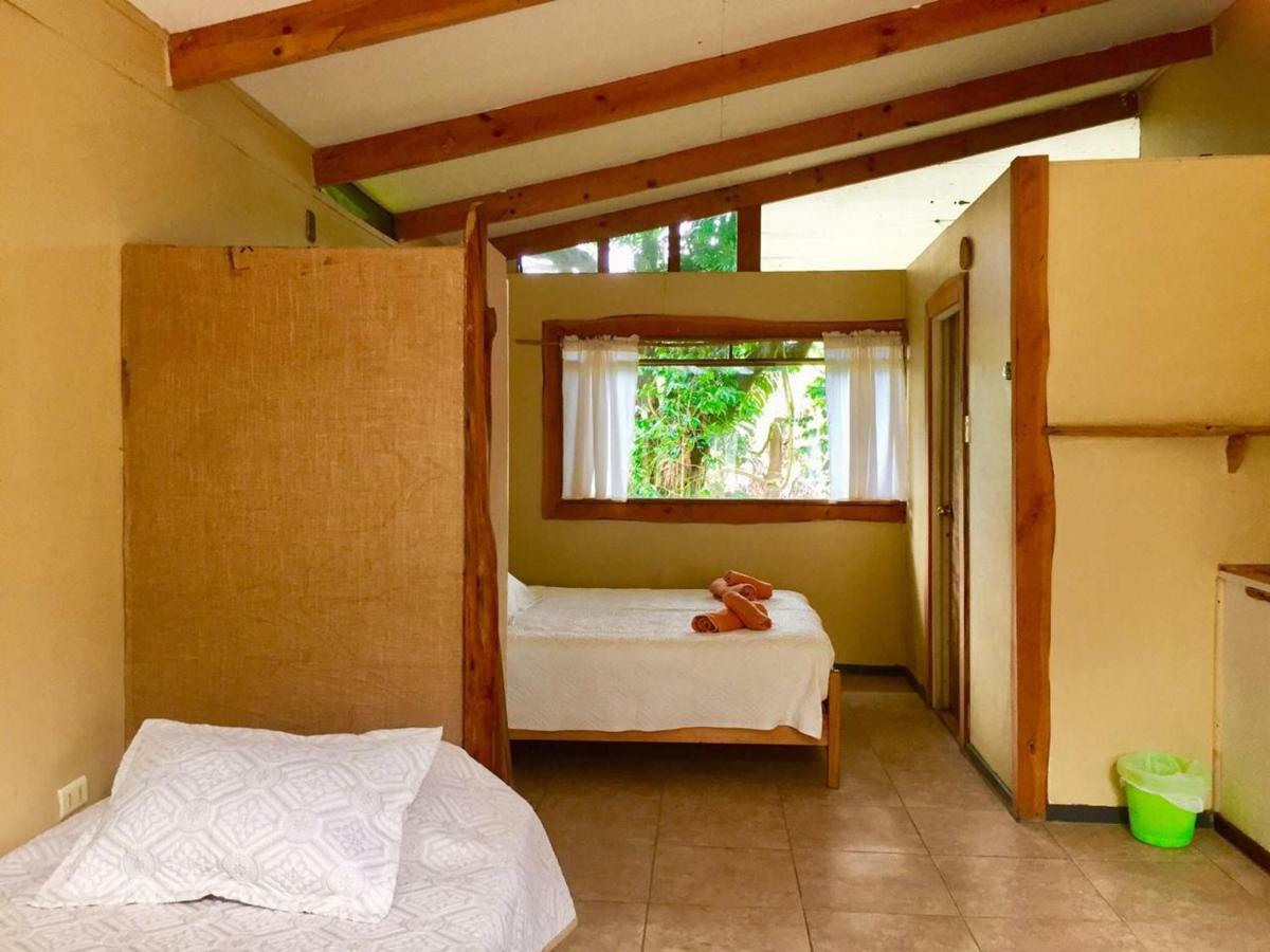 Cabanas Moenga Hanga Roa Buitenkant foto